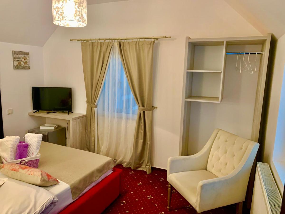 Anelisse Inn Moeciu De Sus Ngoại thất bức ảnh