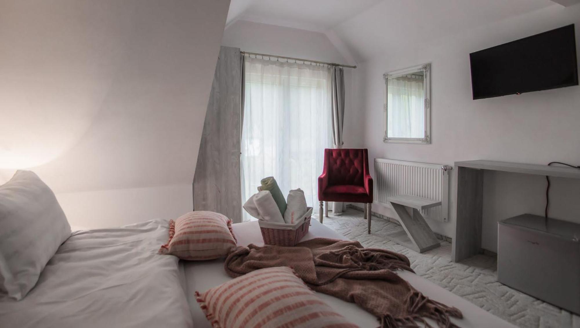 Anelisse Inn Moeciu De Sus Ngoại thất bức ảnh